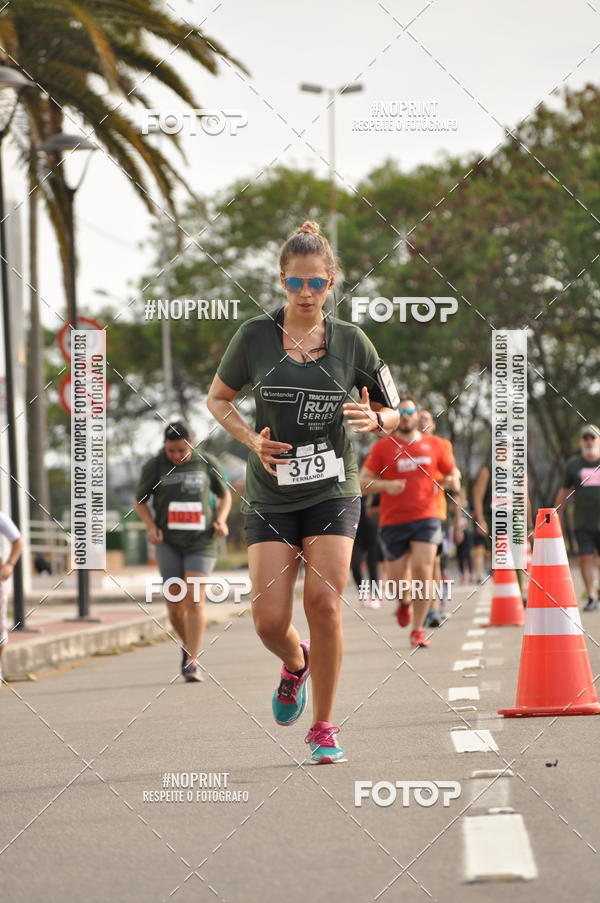 Buy your photos of the eventSANTANDER TRACK&FIELD RUN SERIES Shopping Vitria on Fotop