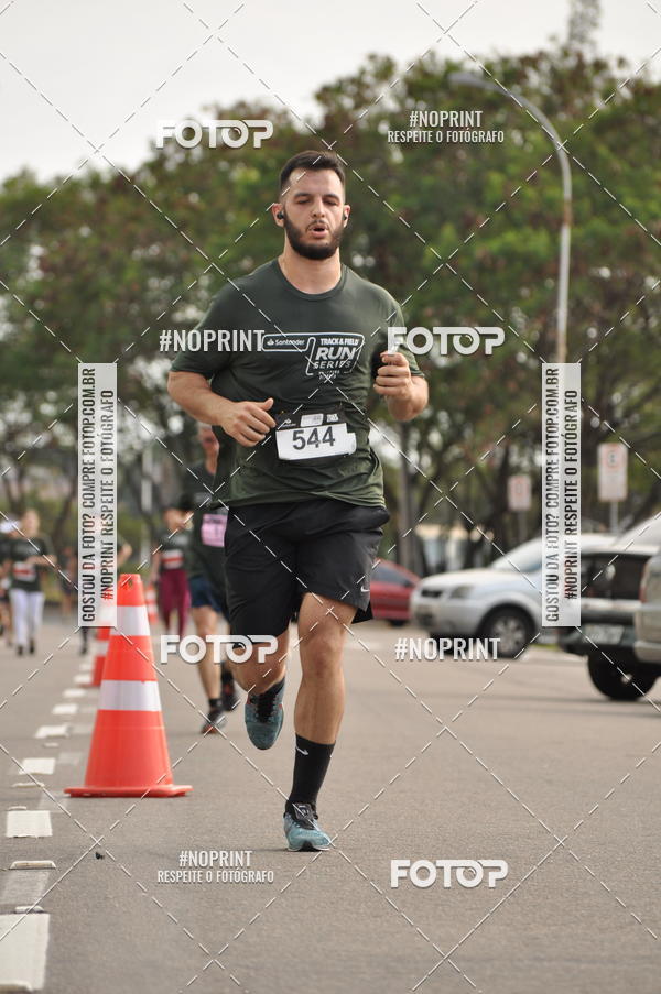 Buy your photos of the eventSANTANDER TRACK&FIELD RUN SERIES Shopping Vitria on Fotop