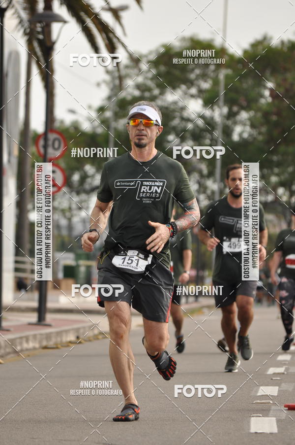 Buy your photos of the eventSANTANDER TRACK&FIELD RUN SERIES Shopping Vitria on Fotop