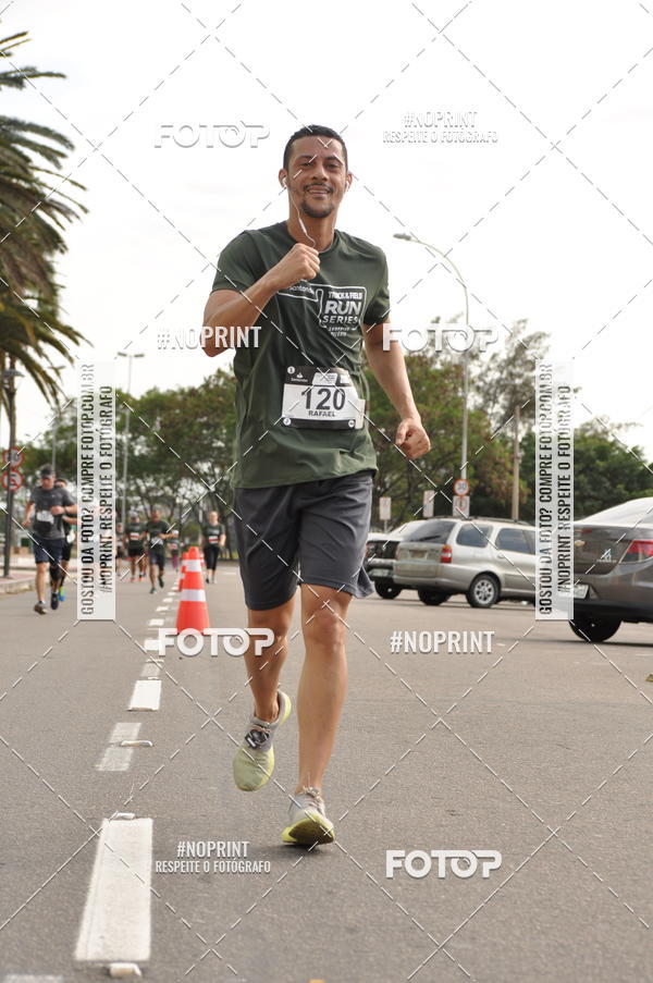 Buy your photos of the eventSANTANDER TRACK&FIELD RUN SERIES Shopping Vitria on Fotop