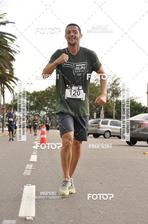 Buy your photos of the eventSANTANDER TRACK&FIELD RUN SERIES Shopping Vitria on Fotop