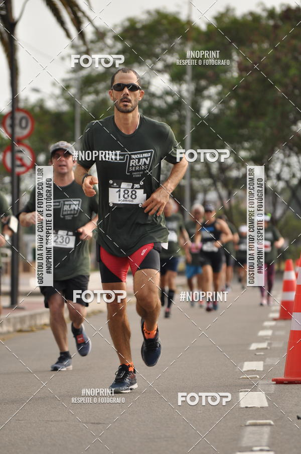 Buy your photos of the eventSANTANDER TRACK&FIELD RUN SERIES Shopping Vitria on Fotop