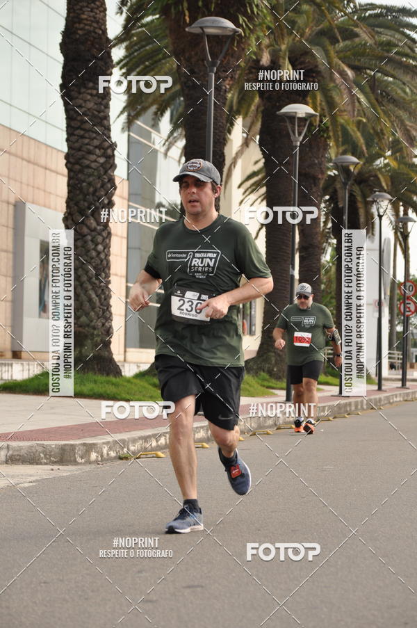 Buy your photos of the eventSANTANDER TRACK&FIELD RUN SERIES Shopping Vitria on Fotop