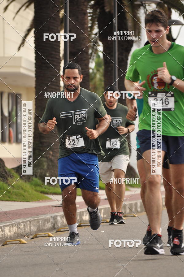 Buy your photos of the eventSANTANDER TRACK&FIELD RUN SERIES Shopping Vitria on Fotop