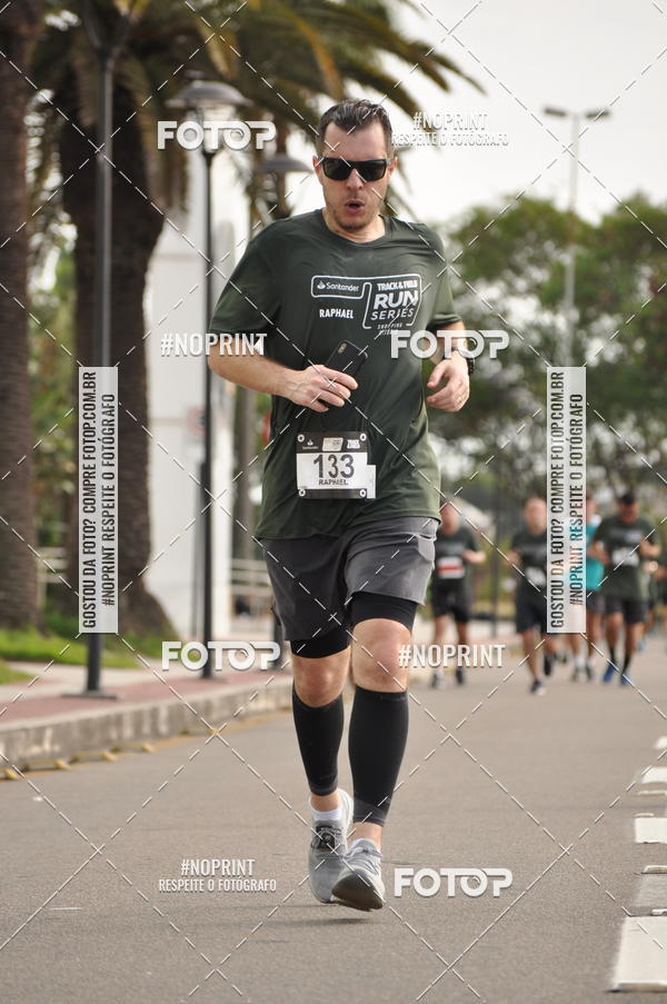 Buy your photos of the eventSANTANDER TRACK&FIELD RUN SERIES Shopping Vitria on Fotop