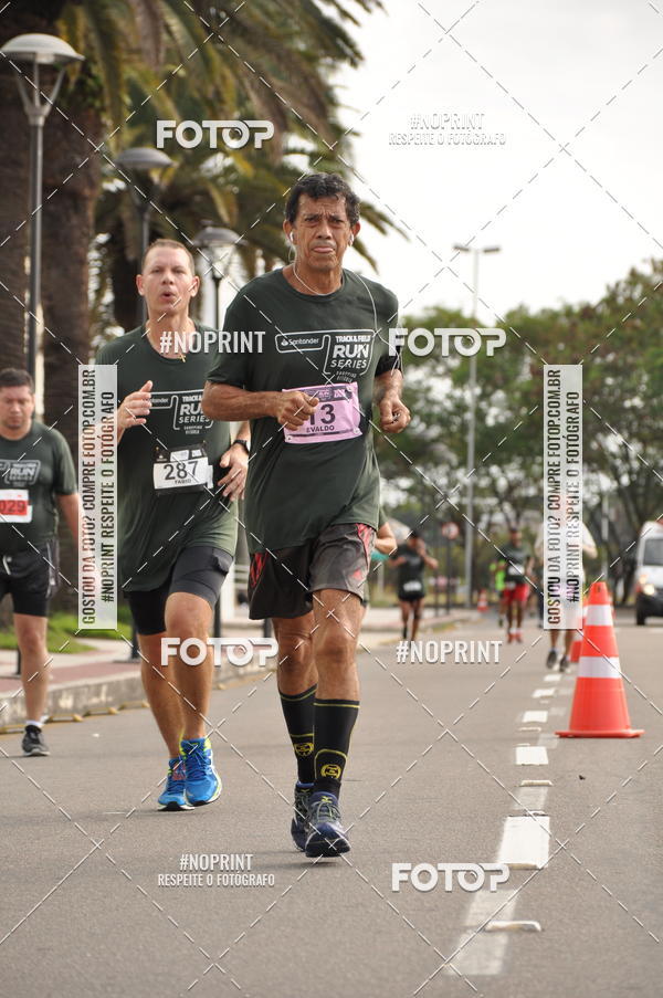Buy your photos of the eventSANTANDER TRACK&FIELD RUN SERIES Shopping Vitria on Fotop