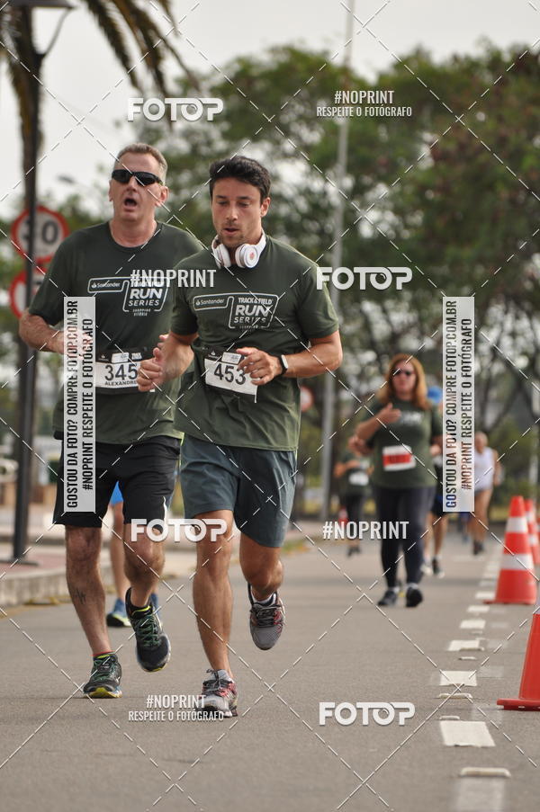 Buy your photos of the eventSANTANDER TRACK&FIELD RUN SERIES Shopping Vitria on Fotop