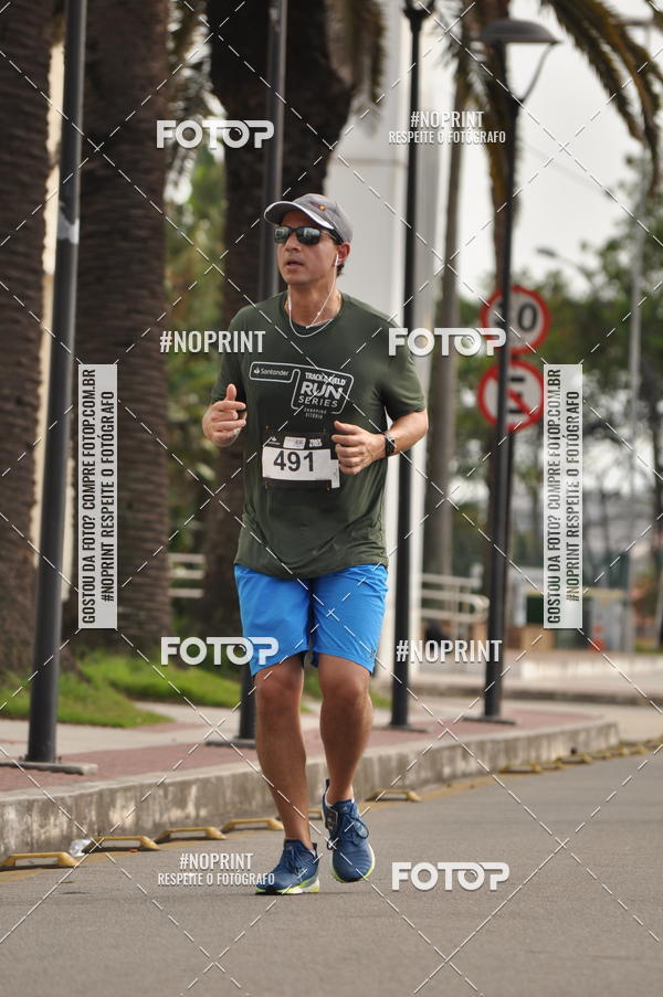 Buy your photos of the eventSANTANDER TRACK&FIELD RUN SERIES Shopping Vitria on Fotop