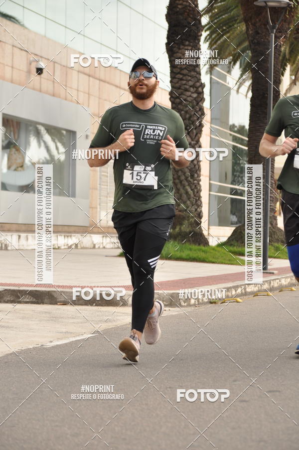 Buy your photos of the eventSANTANDER TRACK&FIELD RUN SERIES Shopping Vitria on Fotop