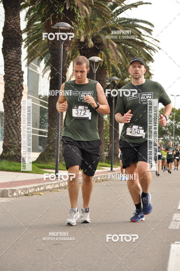 Buy your photos of the eventSANTANDER TRACK&FIELD RUN SERIES Shopping Vitria on Fotop