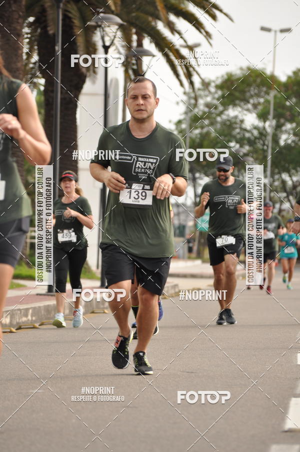 Buy your photos of the eventSANTANDER TRACK&FIELD RUN SERIES Shopping Vitria on Fotop