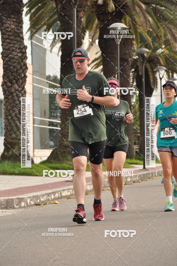 Buy your photos of the eventSANTANDER TRACK&FIELD RUN SERIES Shopping Vitria on Fotop