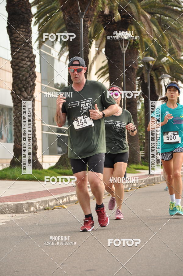 Buy your photos of the eventSANTANDER TRACK&FIELD RUN SERIES Shopping Vitria on Fotop