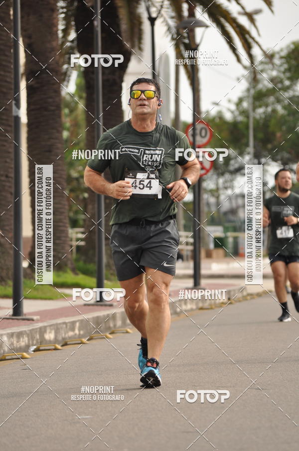 Buy your photos of the eventSANTANDER TRACK&FIELD RUN SERIES Shopping Vitria on Fotop