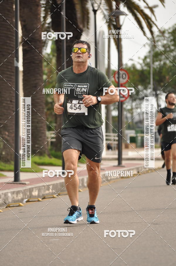 Buy your photos of the eventSANTANDER TRACK&FIELD RUN SERIES Shopping Vitria on Fotop