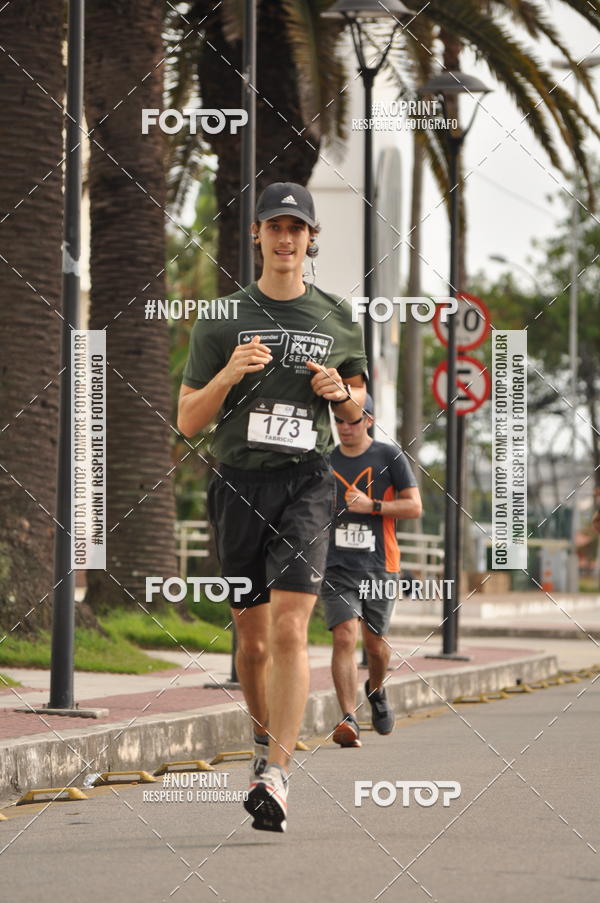 Buy your photos of the eventSANTANDER TRACK&FIELD RUN SERIES Shopping Vitria on Fotop