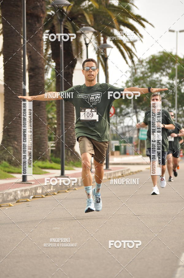 Buy your photos of the eventSANTANDER TRACK&FIELD RUN SERIES Shopping Vitria on Fotop