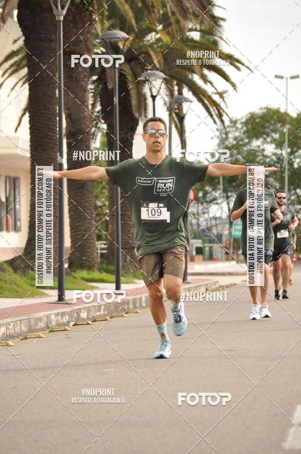 Buy your photos of the eventSANTANDER TRACK&FIELD RUN SERIES Shopping Vitria on Fotop