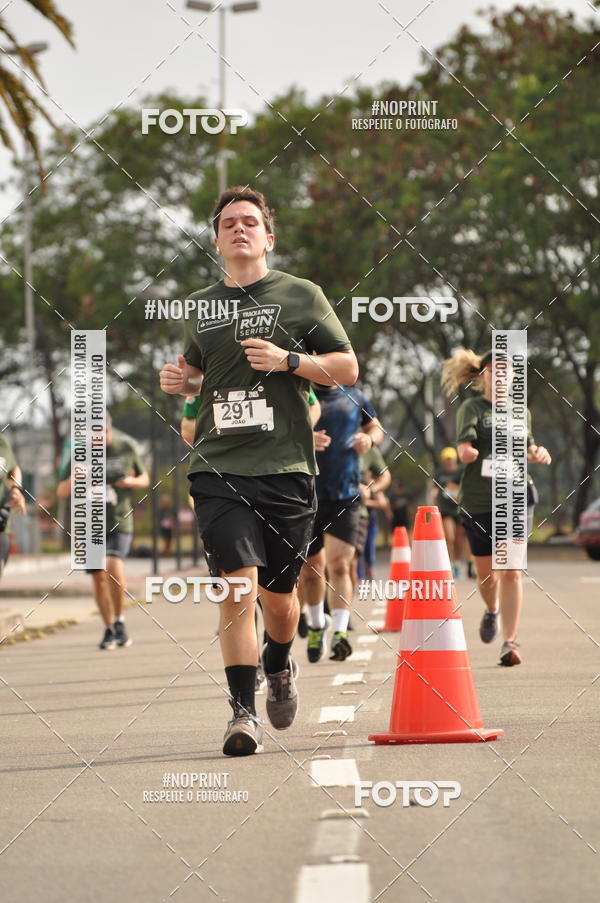 Buy your photos of the eventSANTANDER TRACK&FIELD RUN SERIES Shopping Vitria on Fotop