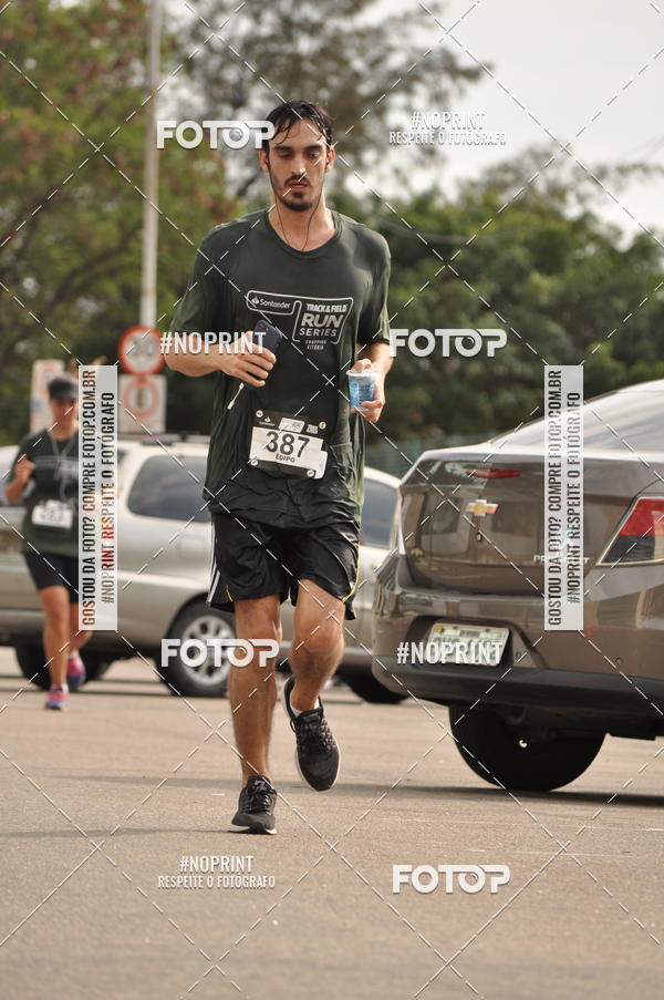 Buy your photos of the eventSANTANDER TRACK&FIELD RUN SERIES Shopping Vitria on Fotop