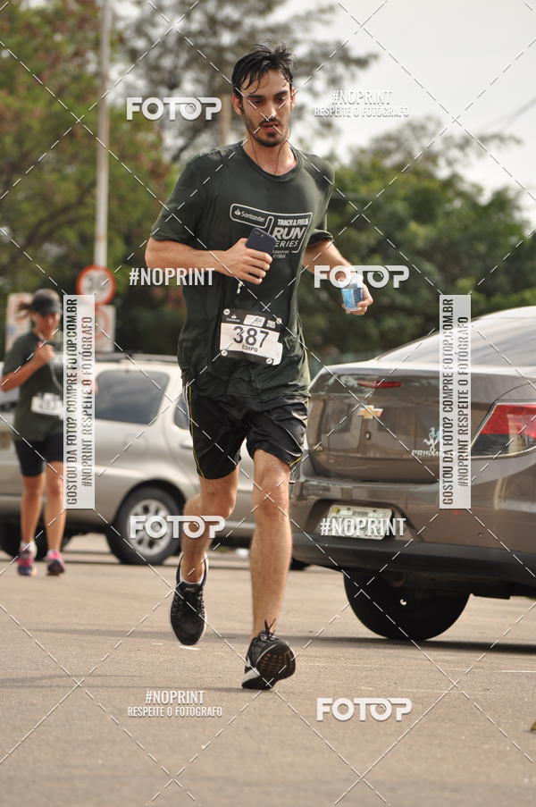 Buy your photos of the eventSANTANDER TRACK&FIELD RUN SERIES Shopping Vitria on Fotop