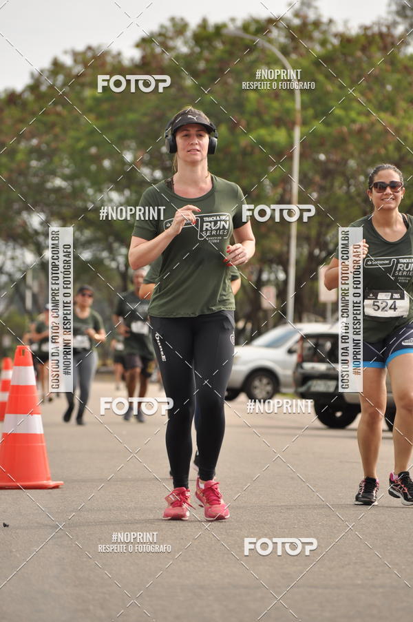 Buy your photos of the eventSANTANDER TRACK&FIELD RUN SERIES Shopping Vitria on Fotop