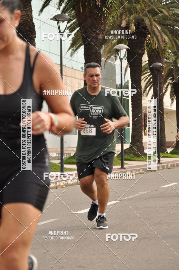 Buy your photos of the eventSANTANDER TRACK&FIELD RUN SERIES Shopping Vitria on Fotop