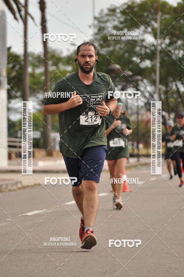 Buy your photos of the eventSANTANDER TRACK&FIELD RUN SERIES Shopping Vitria on Fotop