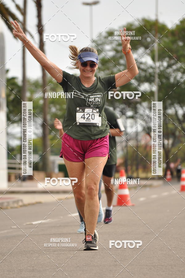 Buy your photos of the eventSANTANDER TRACK&FIELD RUN SERIES Shopping Vitria on Fotop