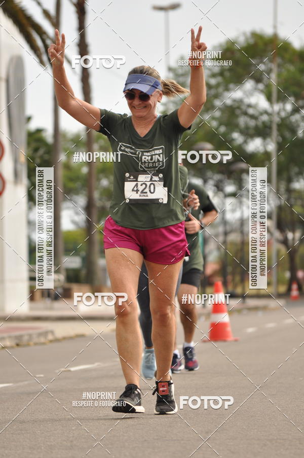 Buy your photos of the eventSANTANDER TRACK&FIELD RUN SERIES Shopping Vitria on Fotop