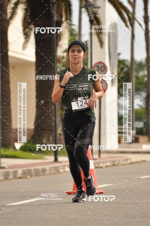 Buy your photos of the eventSANTANDER TRACK&FIELD RUN SERIES Shopping Vitria on Fotop