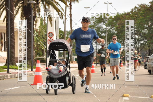 Buy your photos of the eventSANTANDER TRACK&FIELD RUN SERIES Shopping Vitria on Fotop