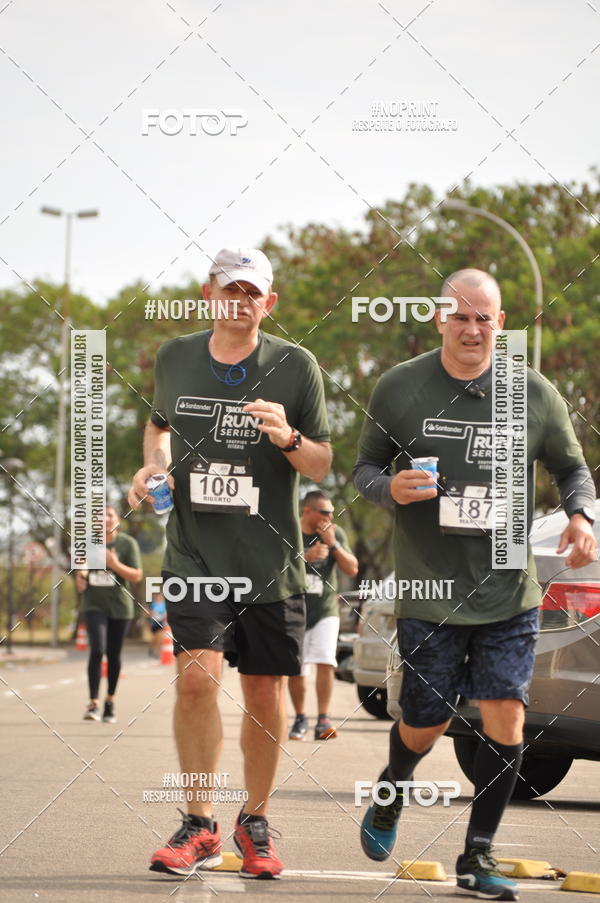 Buy your photos of the eventSANTANDER TRACK&FIELD RUN SERIES Shopping Vitria on Fotop