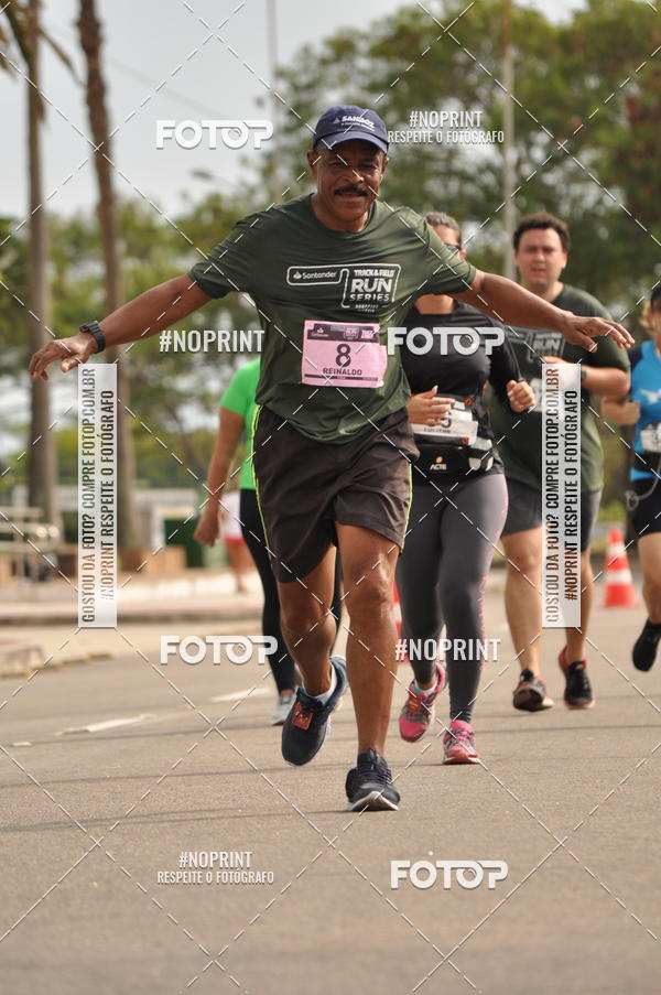 Buy your photos of the eventSANTANDER TRACK&FIELD RUN SERIES Shopping Vitria on Fotop
