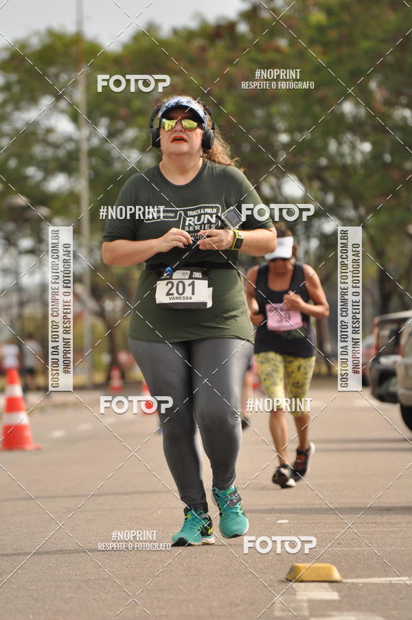 Buy your photos of the eventSANTANDER TRACK&FIELD RUN SERIES Shopping Vitria on Fotop