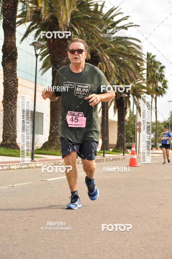 Buy your photos of the eventSANTANDER TRACK&FIELD RUN SERIES Shopping Vitria on Fotop