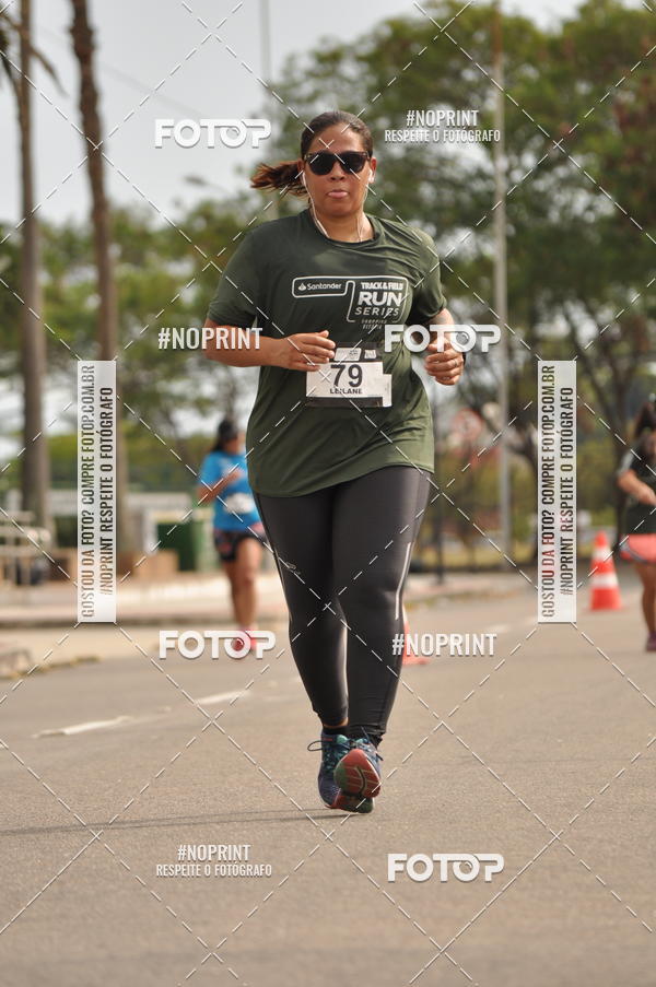 Buy your photos of the eventSANTANDER TRACK&FIELD RUN SERIES Shopping Vitria on Fotop