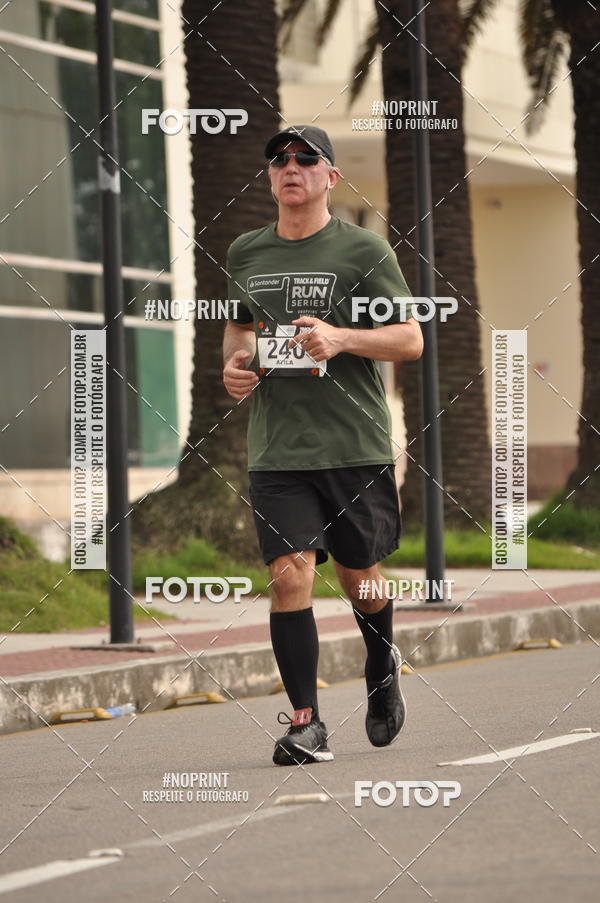 Buy your photos of the eventSANTANDER TRACK&FIELD RUN SERIES Shopping Vitria on Fotop