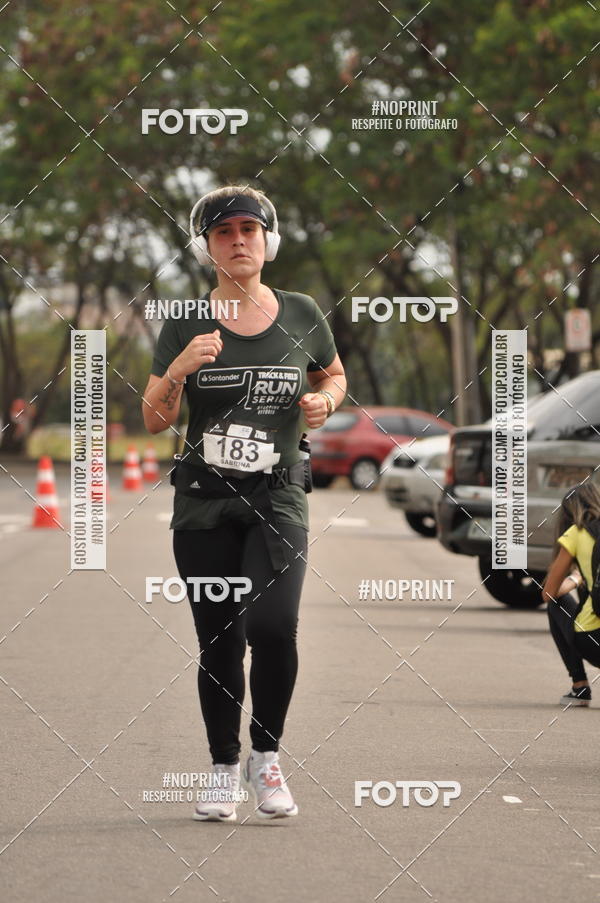 Buy your photos of the eventSANTANDER TRACK&FIELD RUN SERIES Shopping Vitria on Fotop