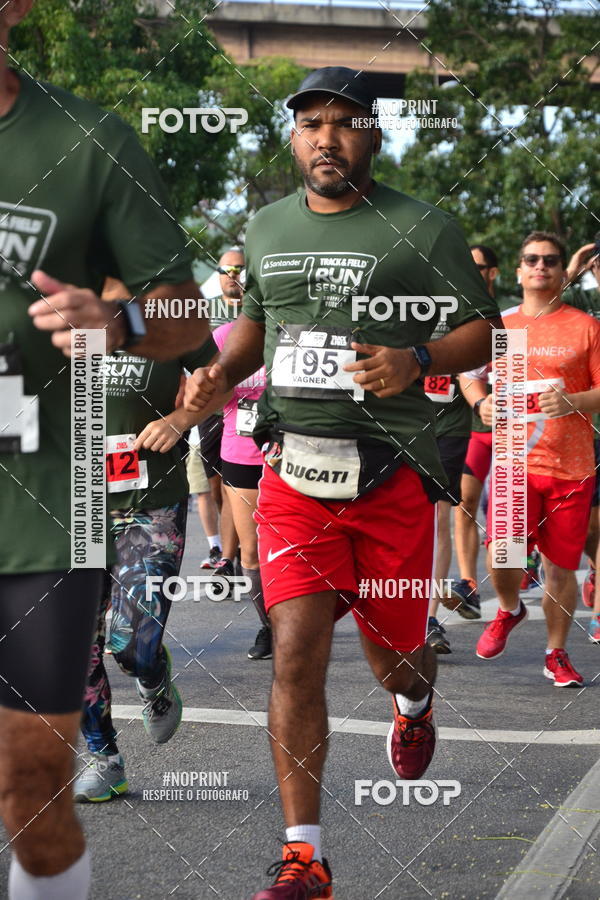 Buy your photos of the eventSANTANDER TRACK&FIELD RUN SERIES Shopping Vitria on Fotop