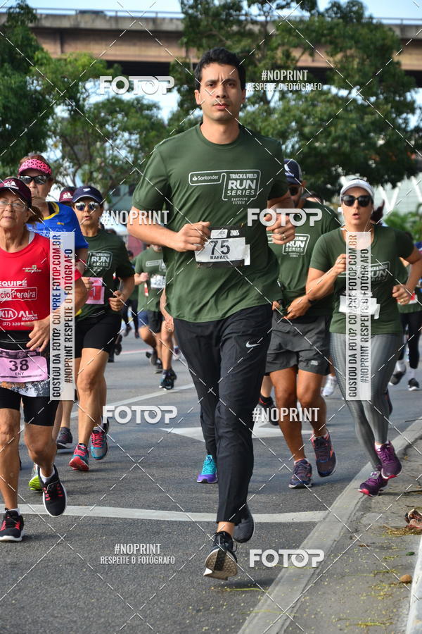 Buy your photos of the eventSANTANDER TRACK&FIELD RUN SERIES Shopping Vitria on Fotop