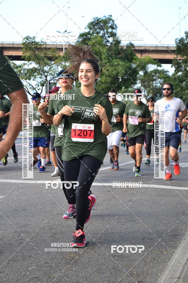 Buy your photos of the eventSANTANDER TRACK&FIELD RUN SERIES Shopping Vitria on Fotop