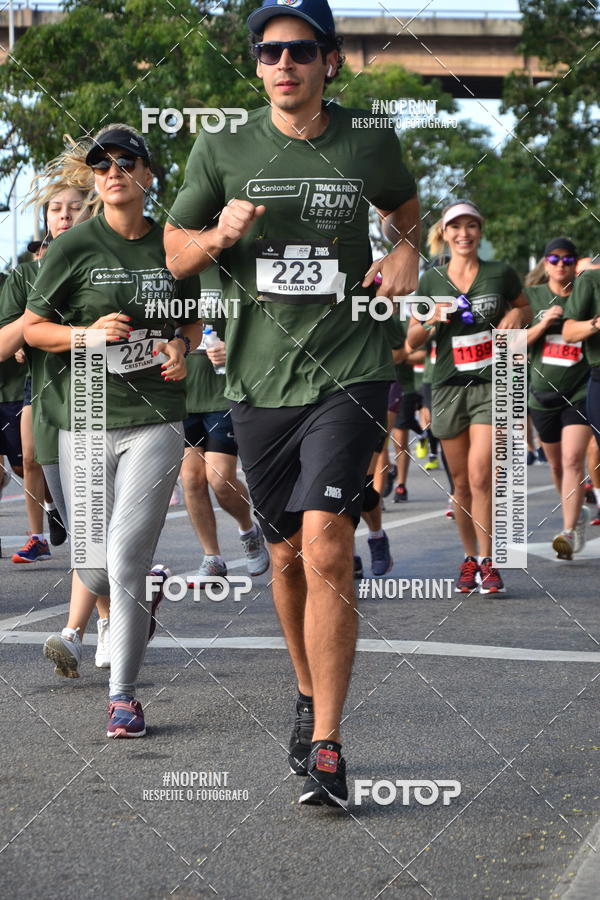 Buy your photos of the eventSANTANDER TRACK&FIELD RUN SERIES Shopping Vitria on Fotop