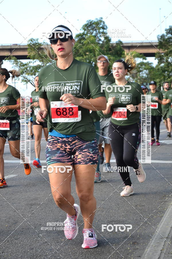 Buy your photos of the eventSANTANDER TRACK&FIELD RUN SERIES Shopping Vitria on Fotop