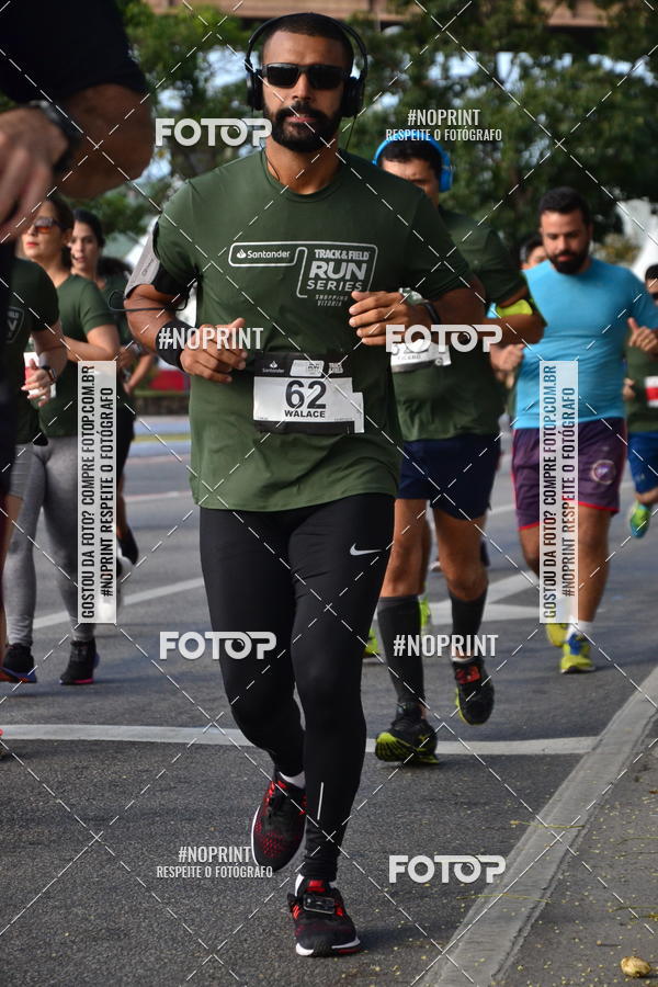 Buy your photos of the eventSANTANDER TRACK&FIELD RUN SERIES Shopping Vitria on Fotop