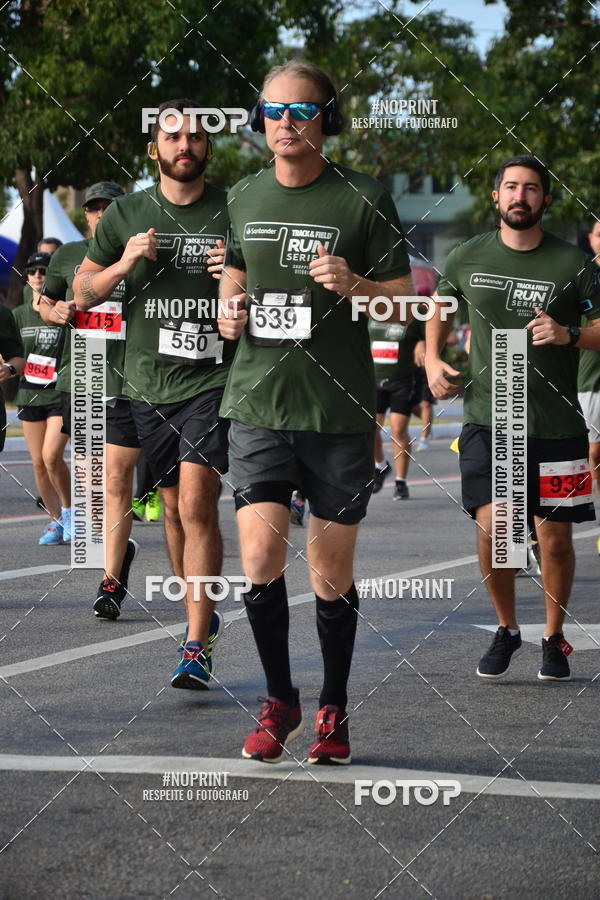 Buy your photos of the eventSANTANDER TRACK&FIELD RUN SERIES Shopping Vitria on Fotop