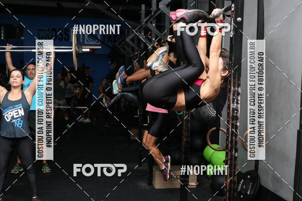 Buy your photos of the eventAniversario 3 ano Crossfit Treze on Fotop