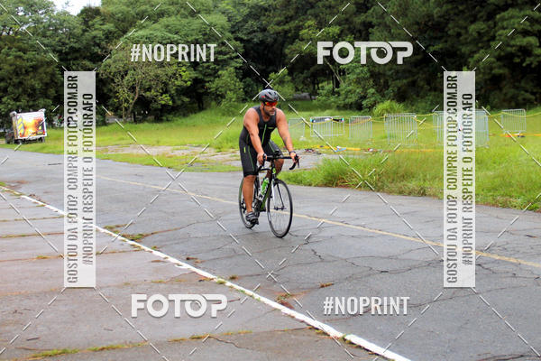 Buy your photos of the eventFAST TRIATHLON on Fotop