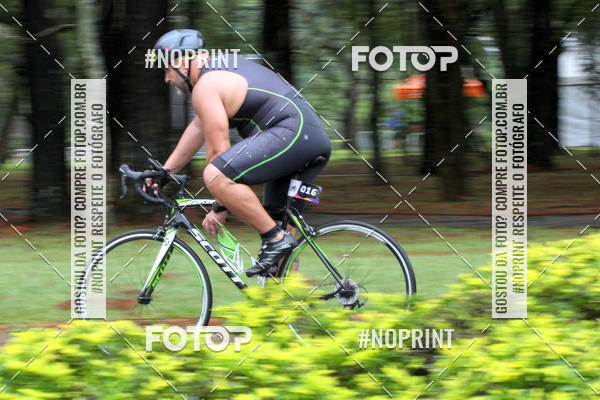 Buy your photos of the eventFAST TRIATHLON on Fotop