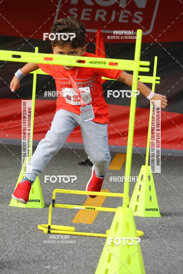 Buy your photos of the eventSANTANDER TRACK&FIELD RUN SERIES Cidade Center Norte I on Fotop